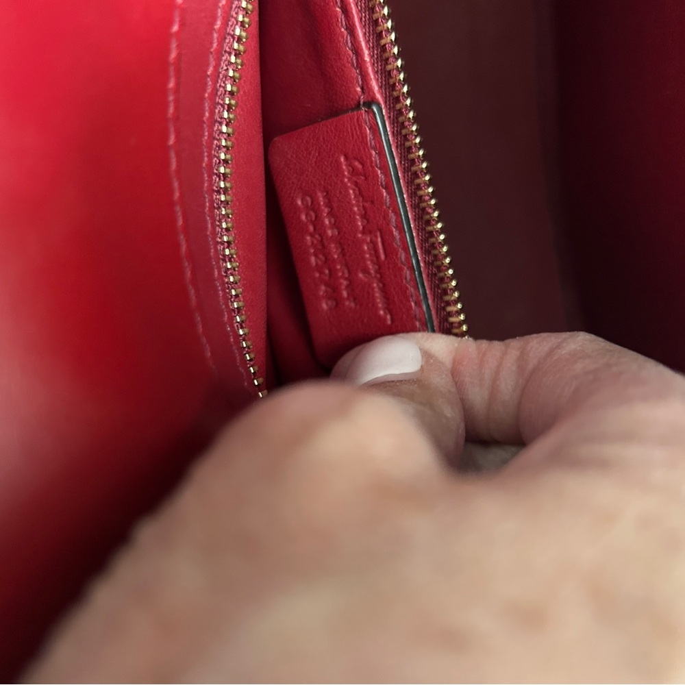 Ferragamo Crescent Bag - Picture 10 of 12